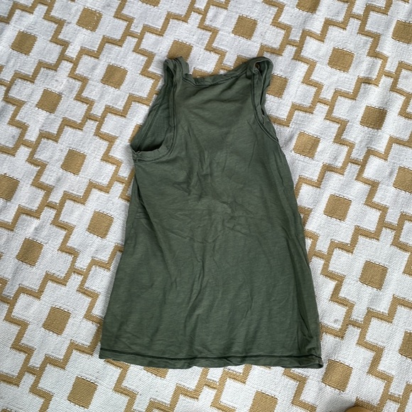 Splendid Tank - Picture 4 of 5